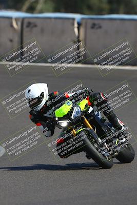 media/Sep-21-2025-TrackDaz (Sun) [[277c75b276]]/B Group/220pm (Turn 6)/